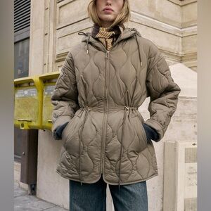 NWT Zara WATER REPELLENT HOODED PUFFER JACKET size L